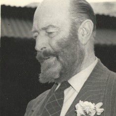 Dr Clifford