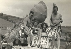 Photos