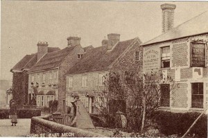 Brooklyn Francis & Clare Cottages and The New Inn. Displayed on the corner of The New Inn is 'Crowley and Co, Alton Ales and Stouts'. (The triangular structure in what is now Washer's Triangle is a well-head.)