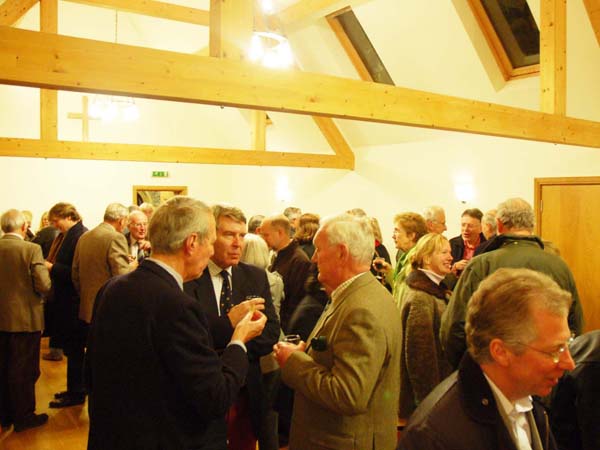 Despite dreadful wind and rain that day, the event was very well attended - an estimated 150 people, both Petersfield parishioners and the congregation of All Saints. Its Vicar, Canon Terry Louden, welcomed his catholic guests in the name of Christian Unity, emphasising the similarities rather than the differences between the two branches of Christianity, a sentiment echoed by Canon Hetherington.