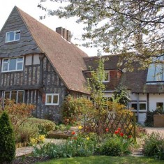 Tudor_House from garden The Tudor House from the garden, 2007.