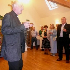 The Reverend Terry Louden thanks those who participated in the Embroidery.