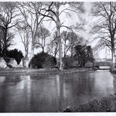 Remains of Chapel of St Nicholas in the grounds to the north.
