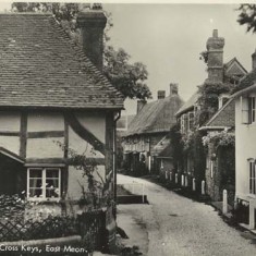 Cross Keys 'copyright Friths'