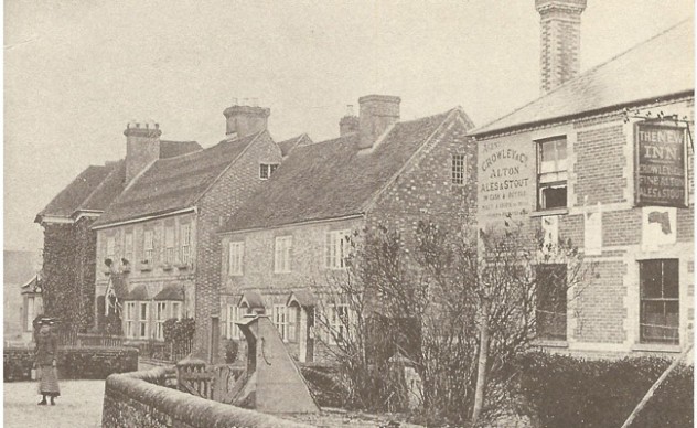 Looking west up High Street, New Inn, Brooklyn and Glenthorne, Note Crowley & Co, who bought the New Inn in 1879.
