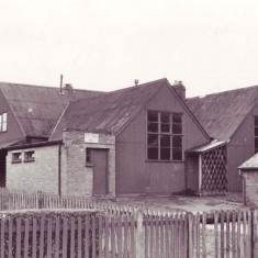 East Meon Institute, which contained a Library, Coffee room and Hall, with Park Vista to the left.