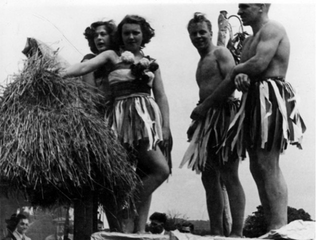 Left to right,  Pat, Jean, Dick and John Berry in fancy dress parade dressed as south sea islanders? (1)