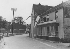 Bunting and crowd