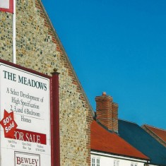 The Meadows sign 2003 Houses for sale on the Estate, 2003.Note that it is at this stage called 'The Meadows'.