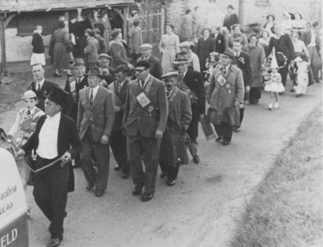  Local Lodge of Order of  Foresters. Leading, in top hat and tails, Mr Pollard. In beret, Jack Appleby, then Stuart Appleby, Herbie Goddard (in trilby) Back row, on left, Fred Gibbs. in cap, Jack Cook. In rimmed hat, Reece Parker