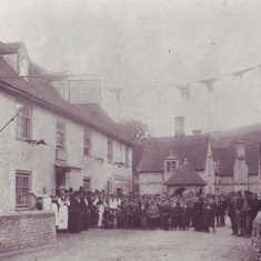 Staff and villagers outside the George Inn, possibly Queen Victoria's Jubilee, 1887.