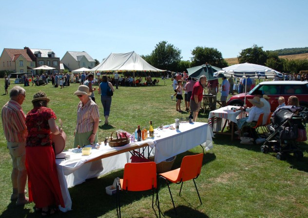 The fete was held on the Village Green in 2006