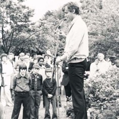 Actor Simon Williams opening Church Fete