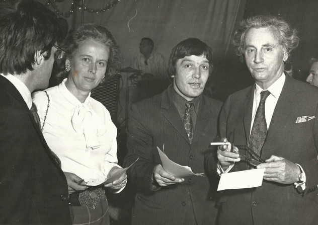 Judges at fund-raising beauty contest. John Sparrow, organiser, second from right, with William Douglas Home (right) and Lady Dacre, judges in Beauty Queen contest