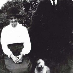 William Jeremiah and Ellen Christmas, Ellen died in 1955. In addition to the five girls, she also bore three boys, all of whom died young. Freddy died aged 2 weeks in 1912, William two weeks later, aged 2. The story is told that Ellen walked the boys to Petersfield two days before Freddy’s death. A robin hopped all the way just behind them, which was seen as a harbinger of the death of the two boys. 