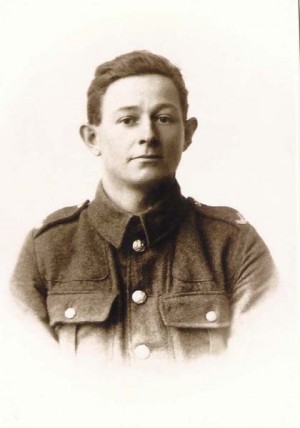 Army photograph of Edward Bone.