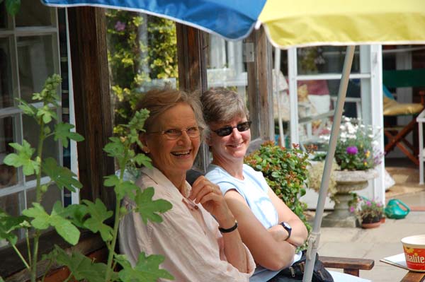 Rosemary Ryder and Prue Scurfield at Bottle Cottage