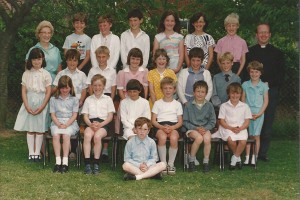 Schoolchildren in group 2 Class group with Rev Peter Wadsworth