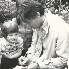 Simon Williams signing autograph