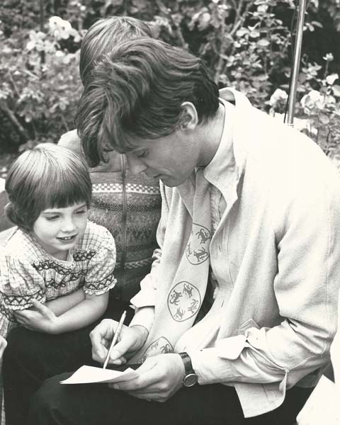 Simon Williams signing autograph