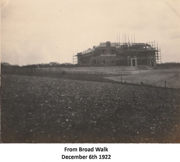 The roof appears, December 1922