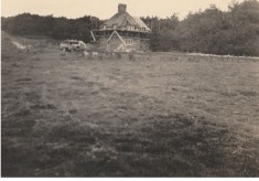 Estate buildings, 1924