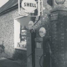 Glenthorne Garage in the 1950s, operated by Herbie Goddard/.