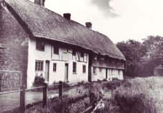 Brook and Hockley Cottages