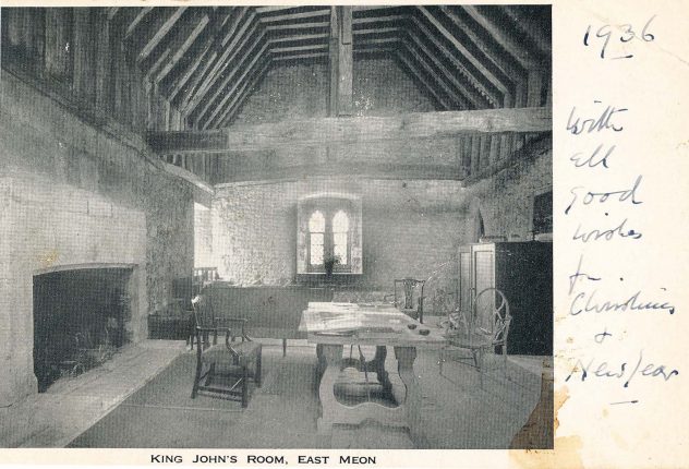 The 'solar' at the north end of the Hall was reserved for the Bishops' private use. It is believed that King John visited in the 13th century.