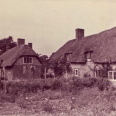 what are today known as Kews (closer) and Paupers Cottages were restored in the 1930s by Morley Horder,