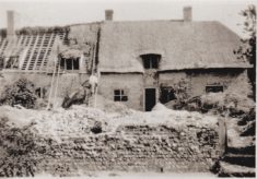 Paupers and Kews Cottages were rescued from delapidation by Morley Horder in the 1930s.