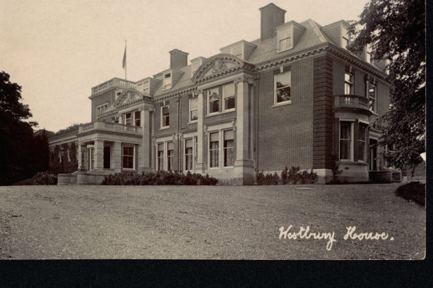 Following rebuilding by Herman Le Roy-Lewis following the 1904 fire.
