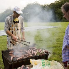 Chris Moor cooking, Stuart Martin buying