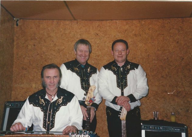 Nickels and Dimes, L - R, Maurie Newman, Les Blackman, Robby Hamilton
